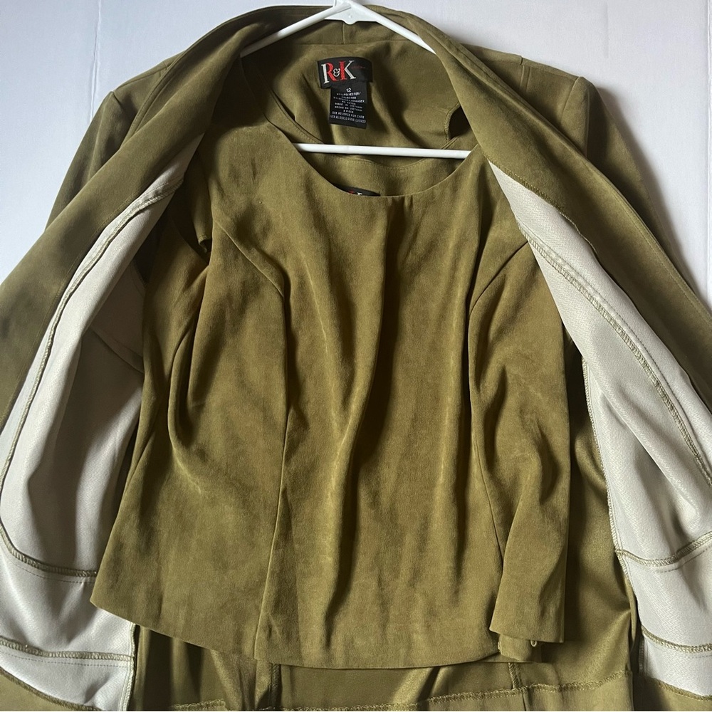 Faux Suede Women’s Olive Jacket and Tank Set - Picture 2 of 6